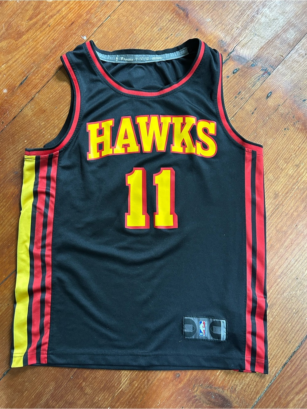 Atlanta Hawks Trae Young #11 Statement Edition jersey size men’s small